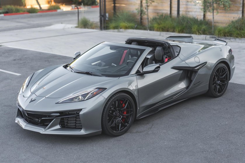 Chevrolet corvette z 06 2023