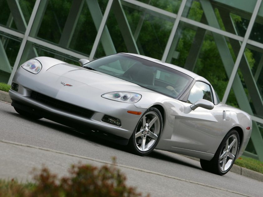 Chevrolet Corvette c6 2004