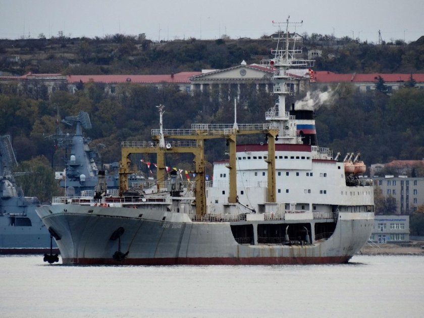 Танкер Иван Бубнов