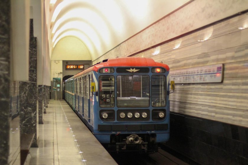 Номерной 81-717/714