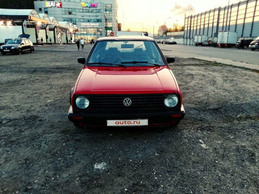 Golf 2 Red