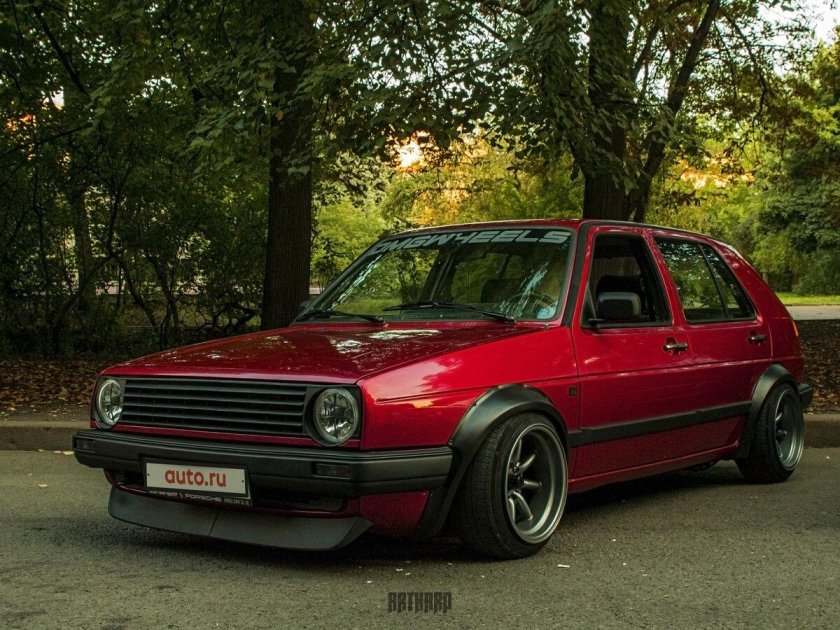 Фольксваген Golf 2