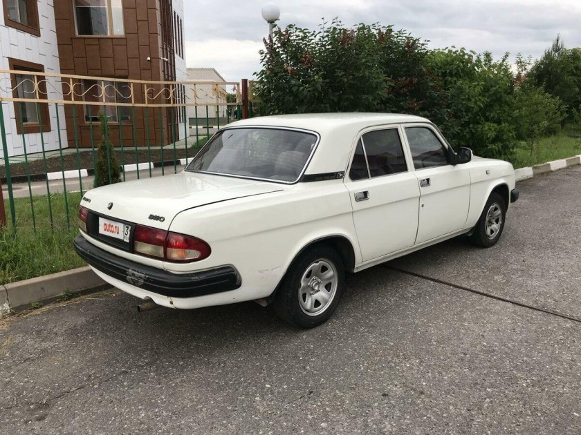 Газ 3110 волга 2003