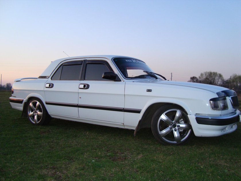 Волга ГАЗ 3110