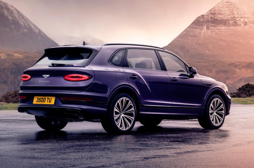 Bentley Bentayga 2022