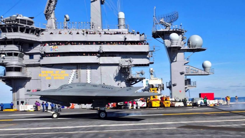 Авианосец Нимиц