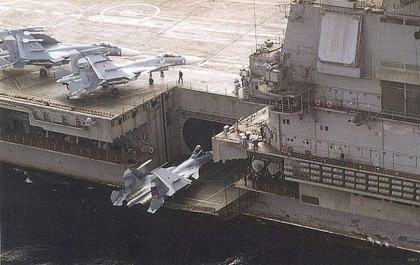 Кузнецов авианесущий крейсер