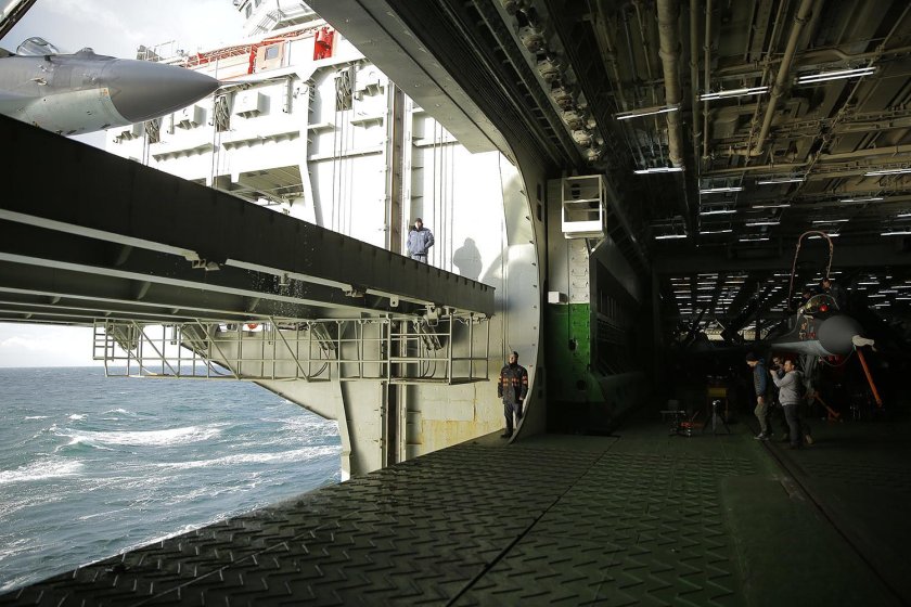 ТАВКР Адмирал Кузнецов внутри