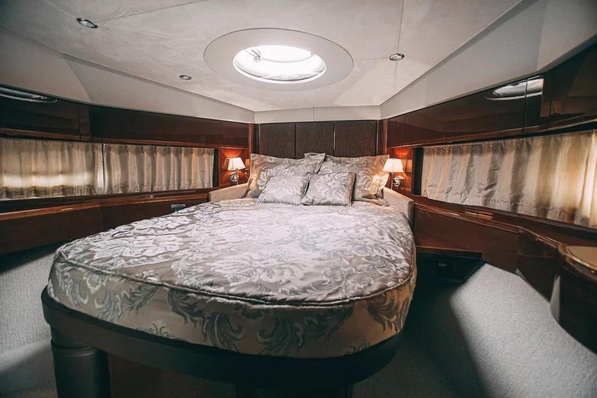 Яхта принцесса 21м