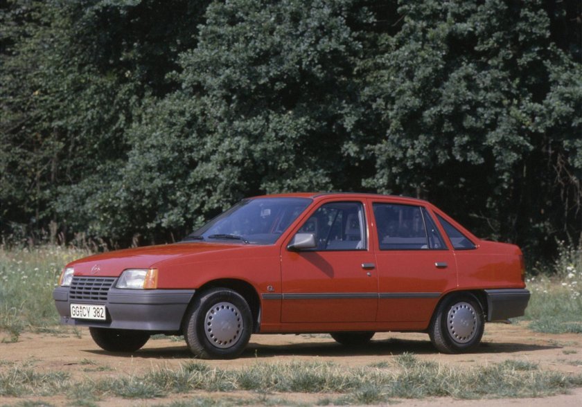 Опель кадет седан 1985