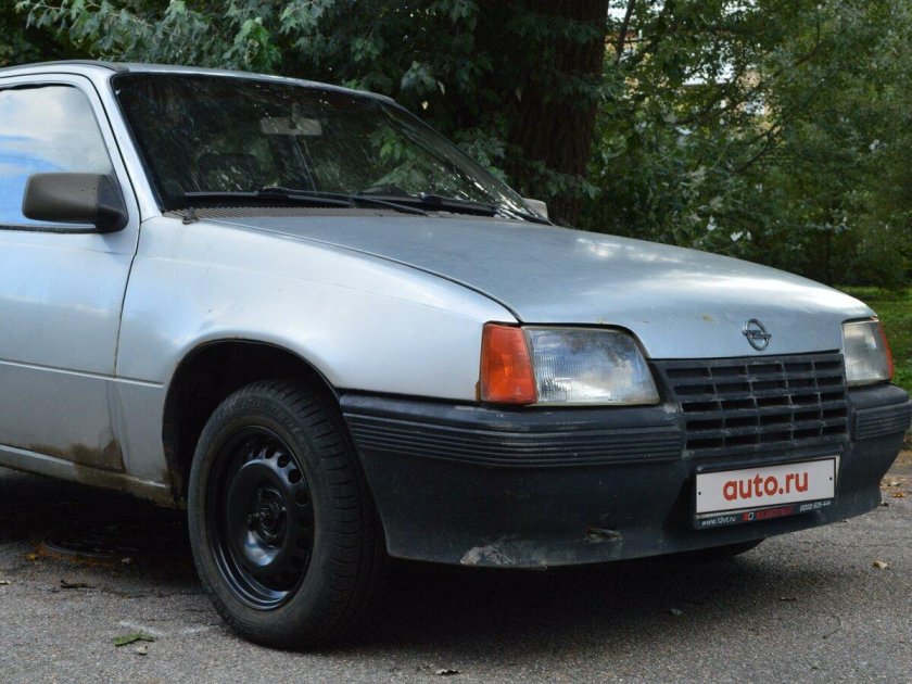 Opel 1985
