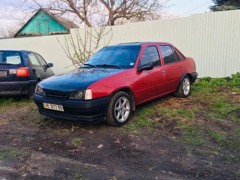 Опель кадет 1986 седан
