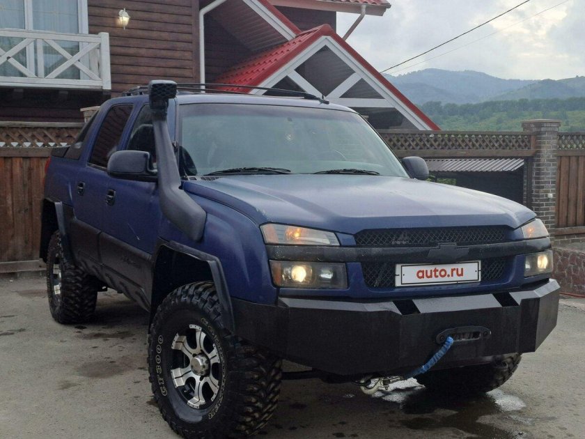Chevrolet Avalanche 5.3 at, 2002