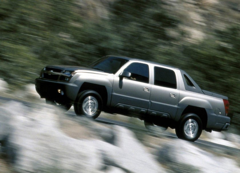 Шевроле Аваланч 2002