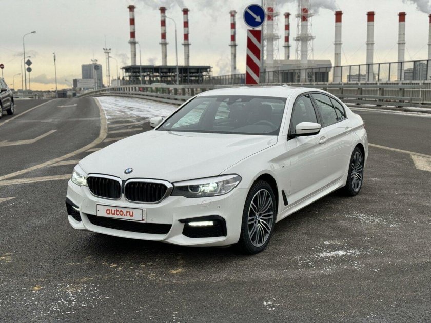 Бмв 520 xdrive 2019
