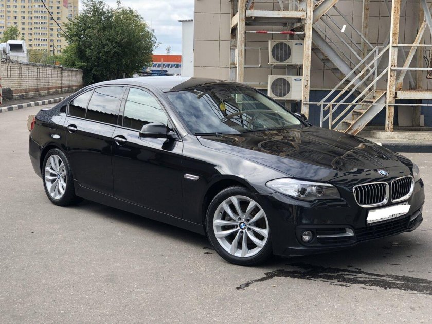 BMW 520 2015