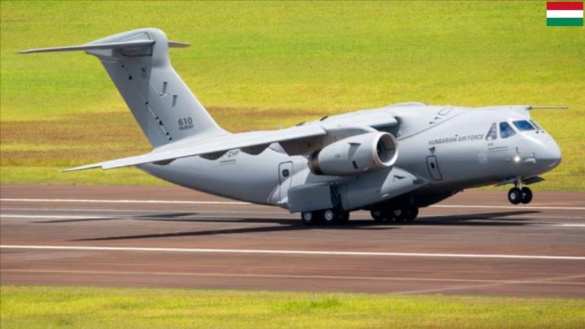 Самолет embraer kc-390