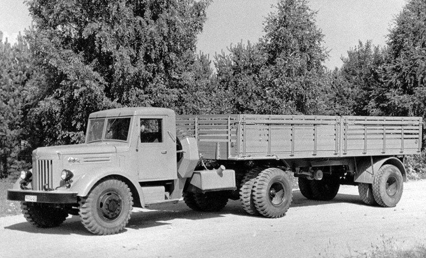 МАЗ-200в седельный тягач