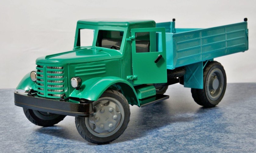 Грузовики ссср