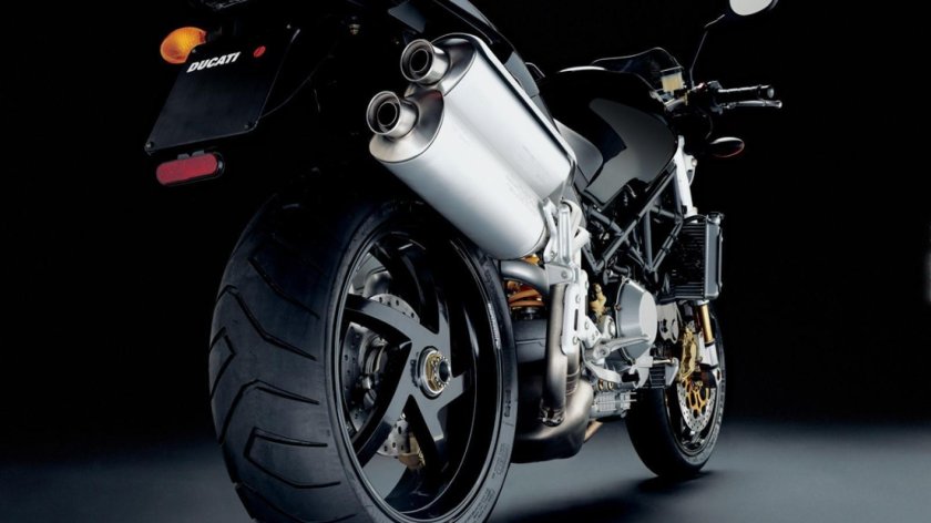 Ducati Monster s4r