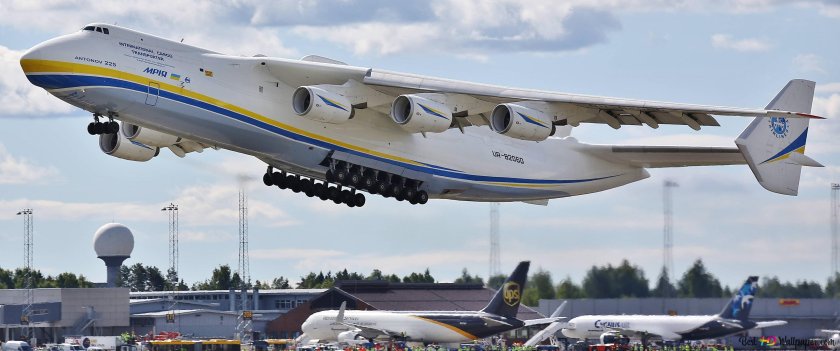 АН-225 Мрия