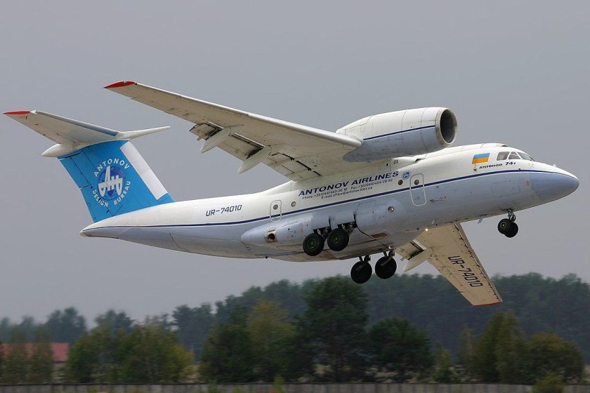 Антонов АН-74