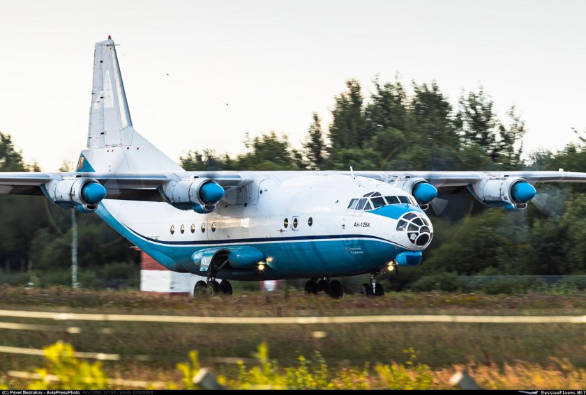 АН-12 СИБНИА