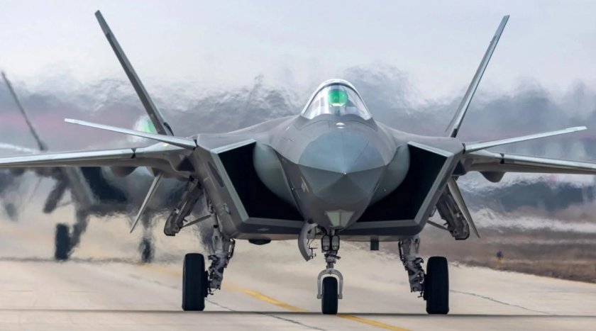 Истребитель j 20