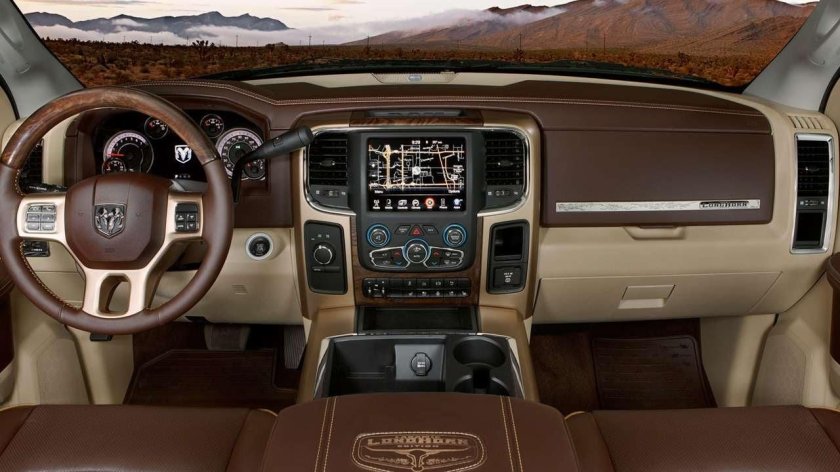 Dodge Ram 2500 Interior