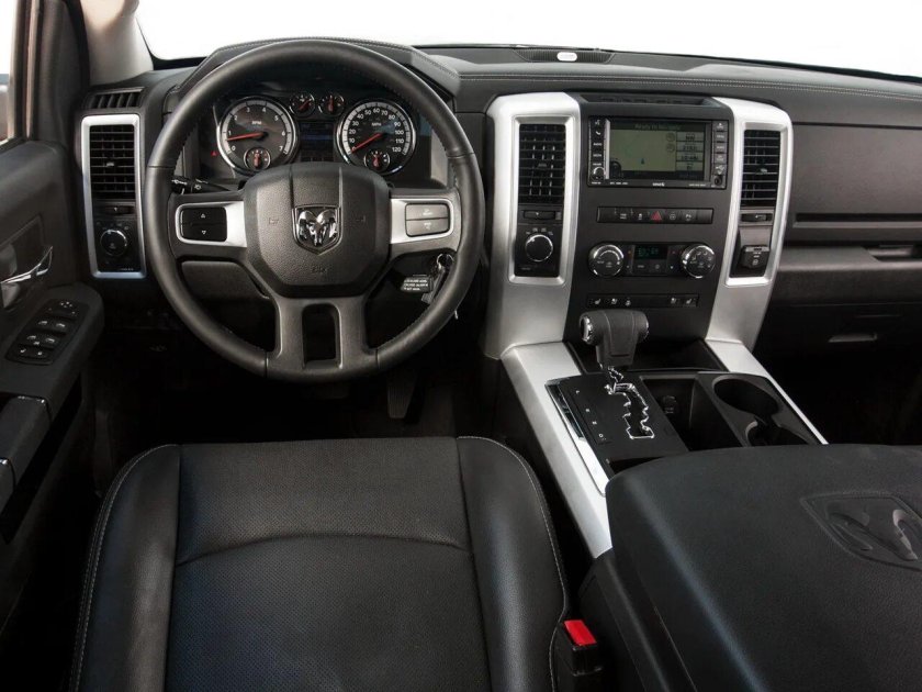 Додж рам 1500 2010