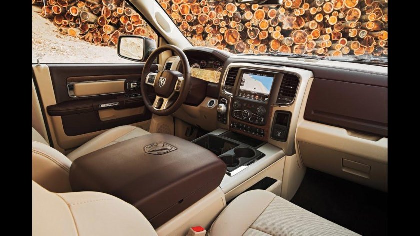 Dodge Ram 1500 салон
