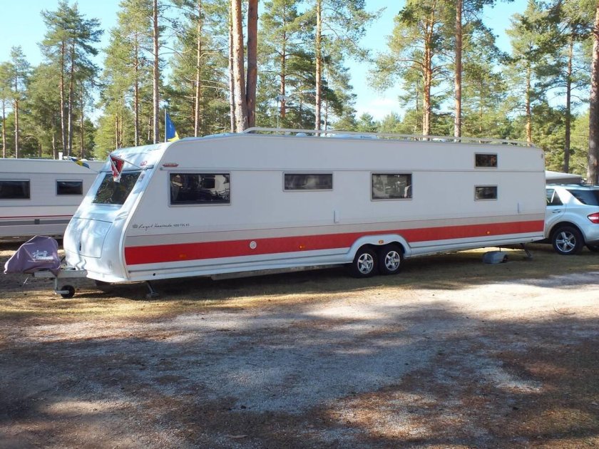 Прицеп двухосный автодом