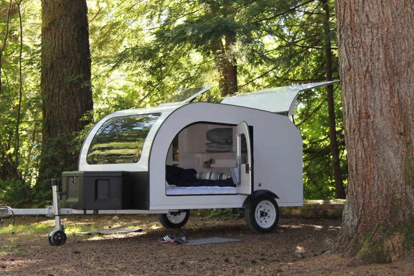 Прицеп автодом piccolo 420