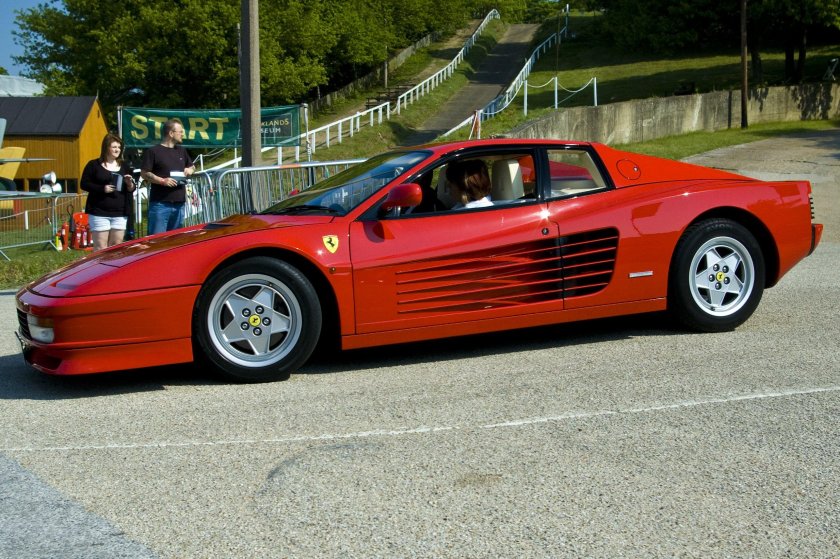 Ferrari Testarossa f512 m