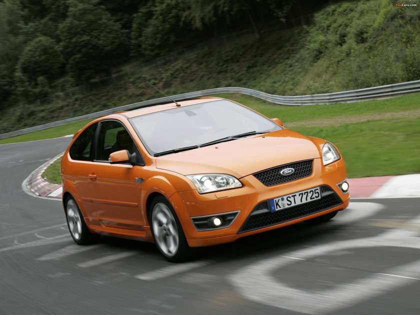 Ford Focus 2 St хэтчбек