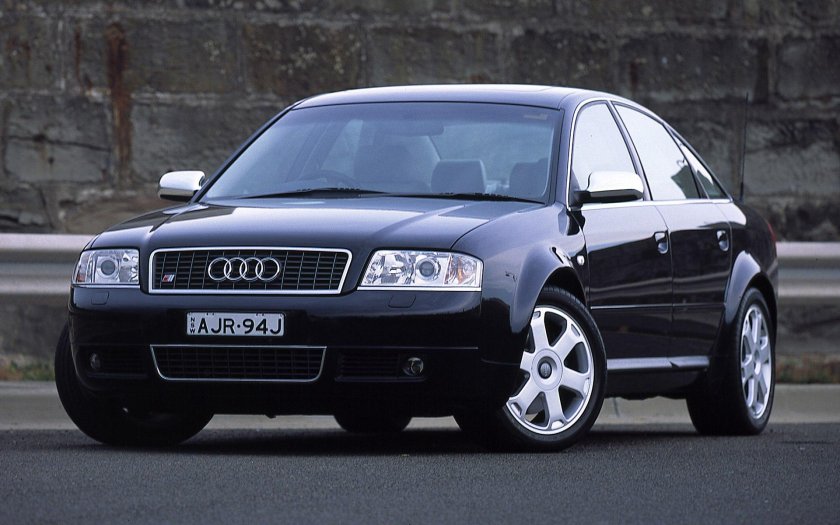Audi s6 2000
