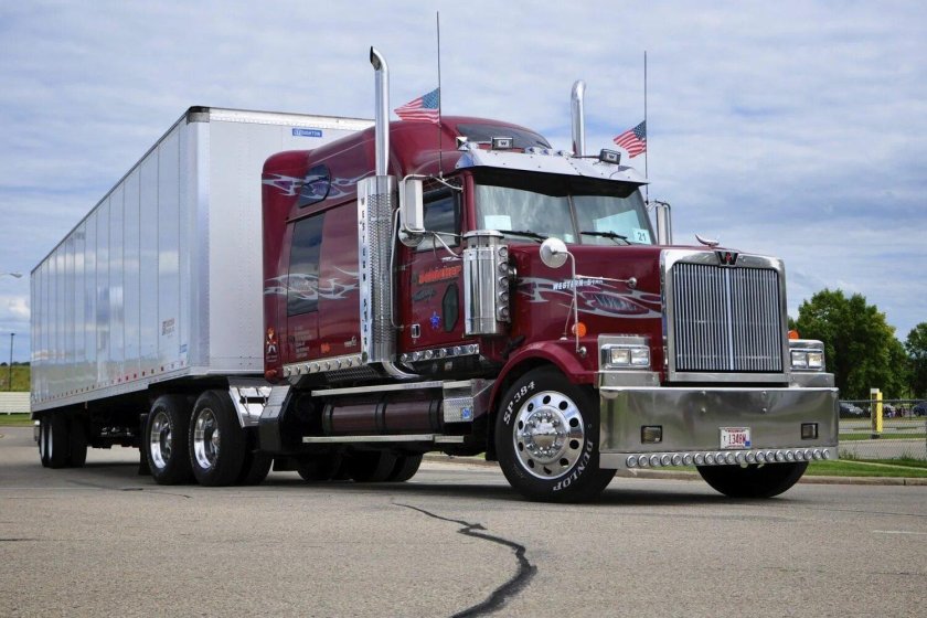 Western Star 5900 тягач