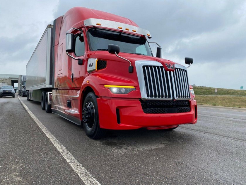 Тягач Western Star