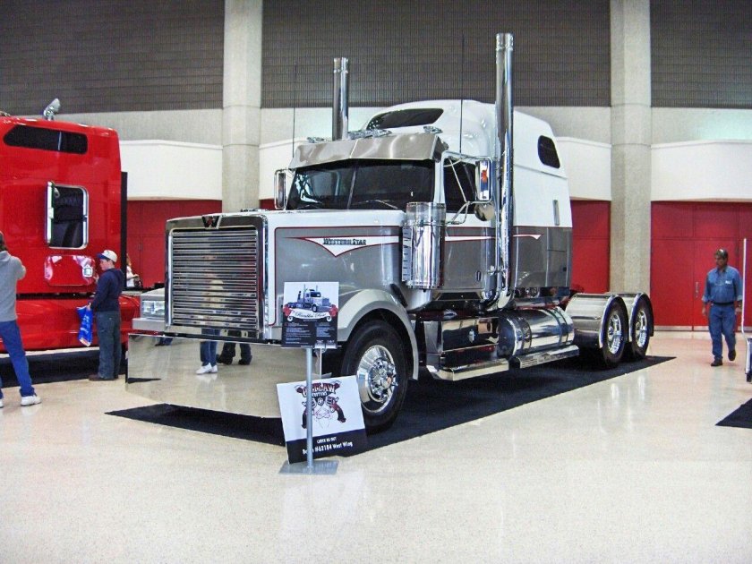 Тягач Western Star