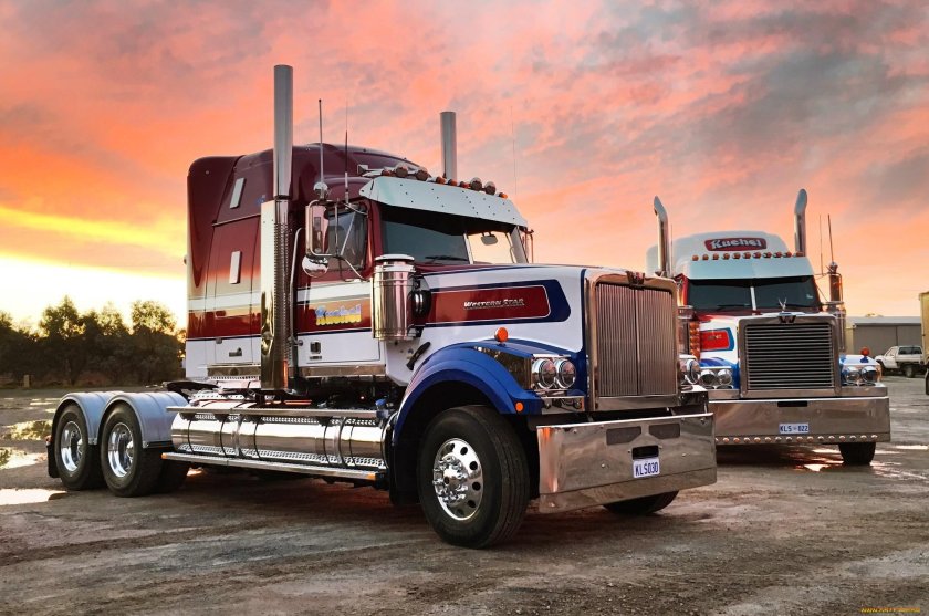 Грузовики Western Star