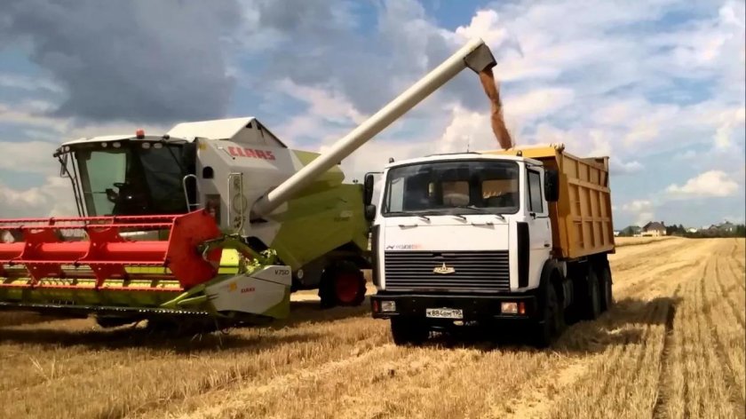 Зерновой комбайн