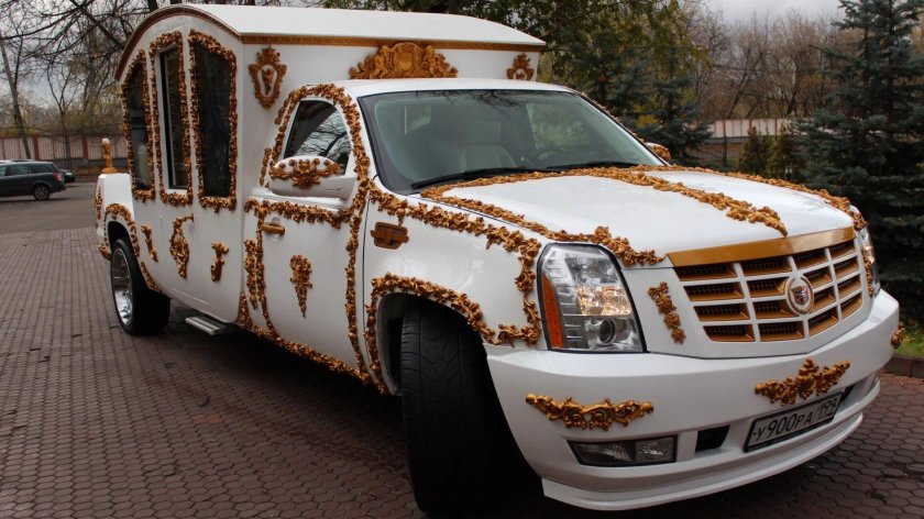 Кадиллак Эскалейд карета