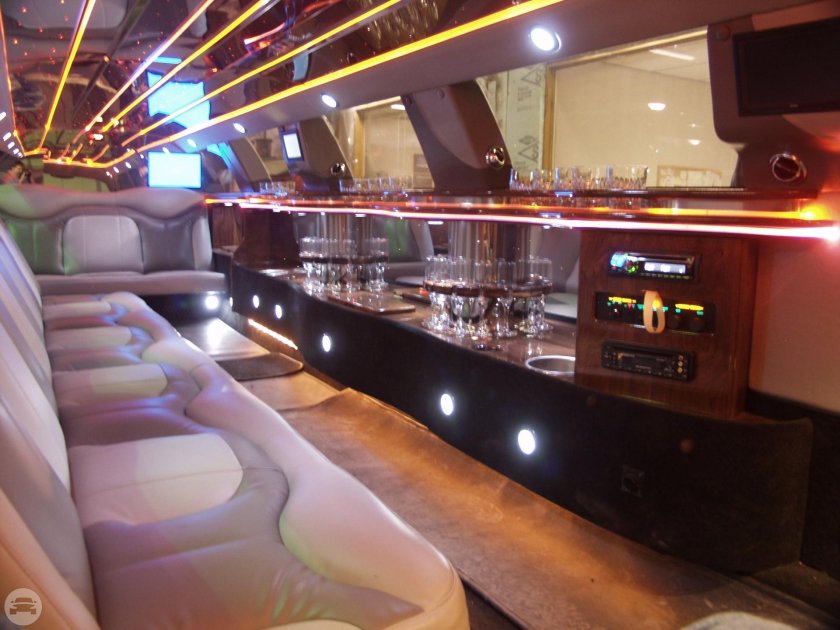 Американ Дрим лимузин салон