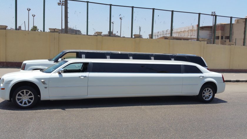 Хаммер 2021 лимузин