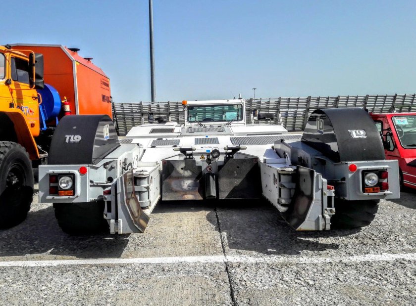 Тягач Аэродромный TLD TPX-500-S