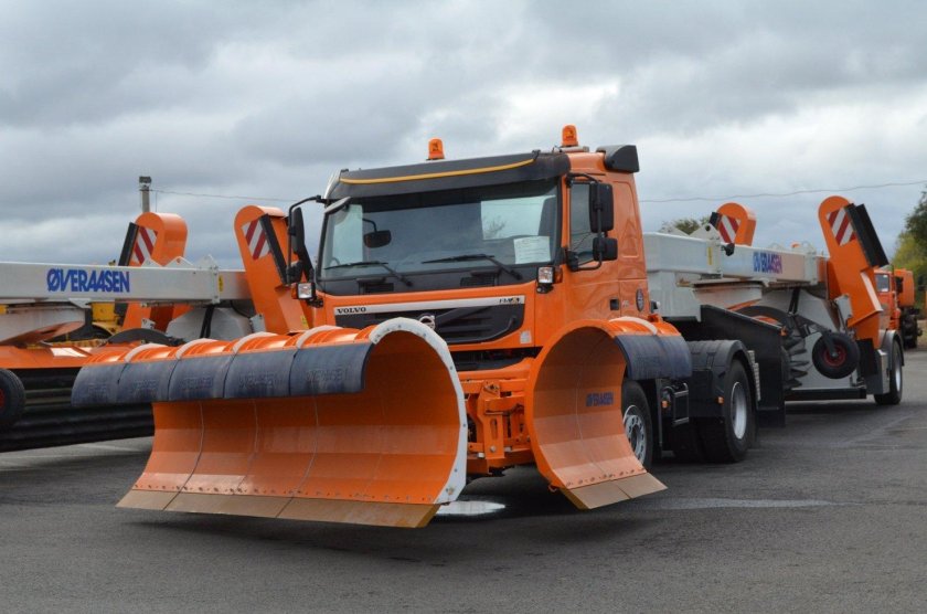 Снегоуборочная машина Overaasen rs400