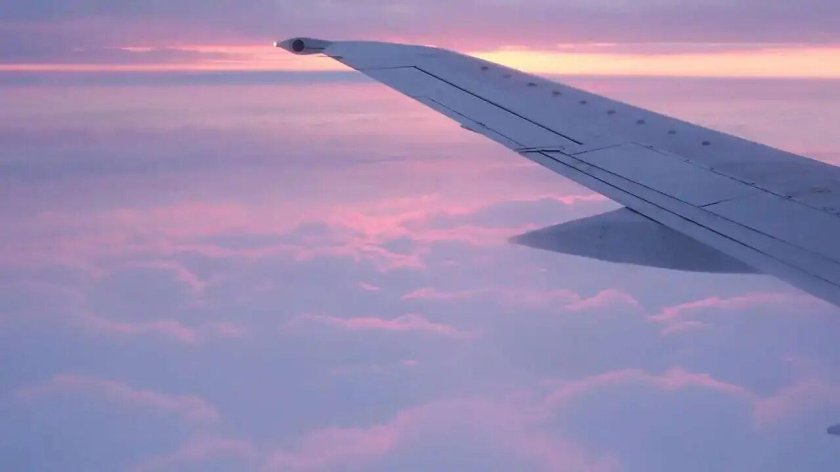 Крыло самолета