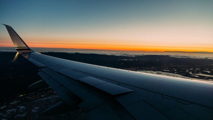 Крыло самолета