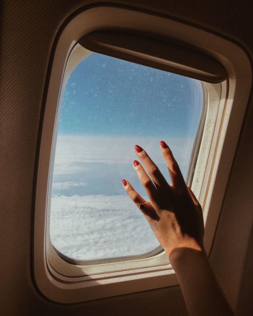 Окно самолета
