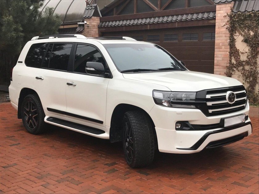 Toyota Land Cruiser LC 200